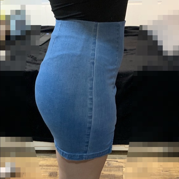 Pull-On Denim Skirt - Picture 3 of 5